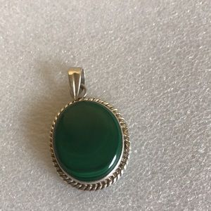 Mexican Sterling Silver 927 Green stone pendant
